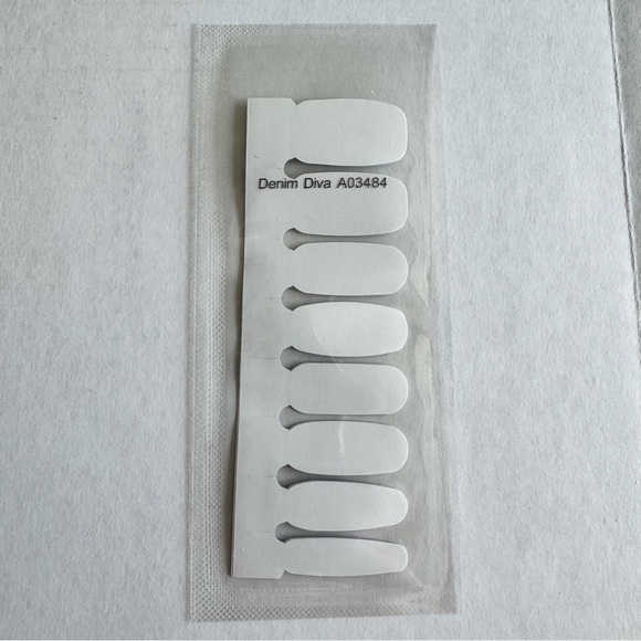 *Exclusive* Color Street: Denim Diva | Light Blue Jeans Twill Western Cowboy - Picture 6 of 13